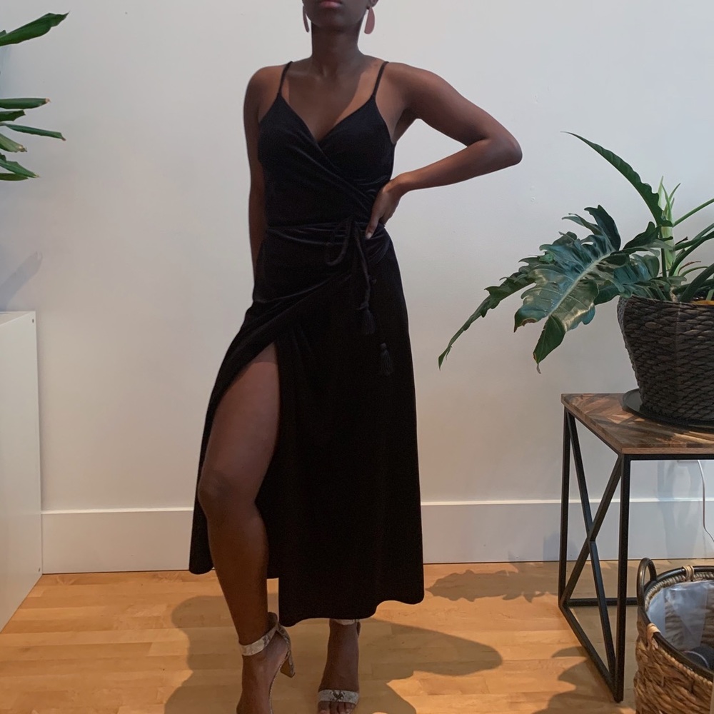 Who what wear velvet wrap dress